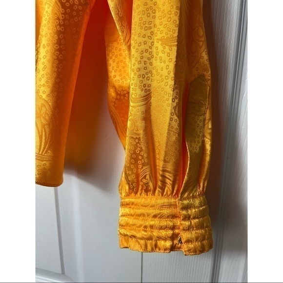 Ronny Kobo Yellow Lorie Patterned Satin Long Sleeve V-Neck Blouse Size XL XLarge - Picture 6 of 7